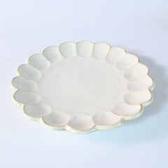 White Flower-Shaped Round Plate L